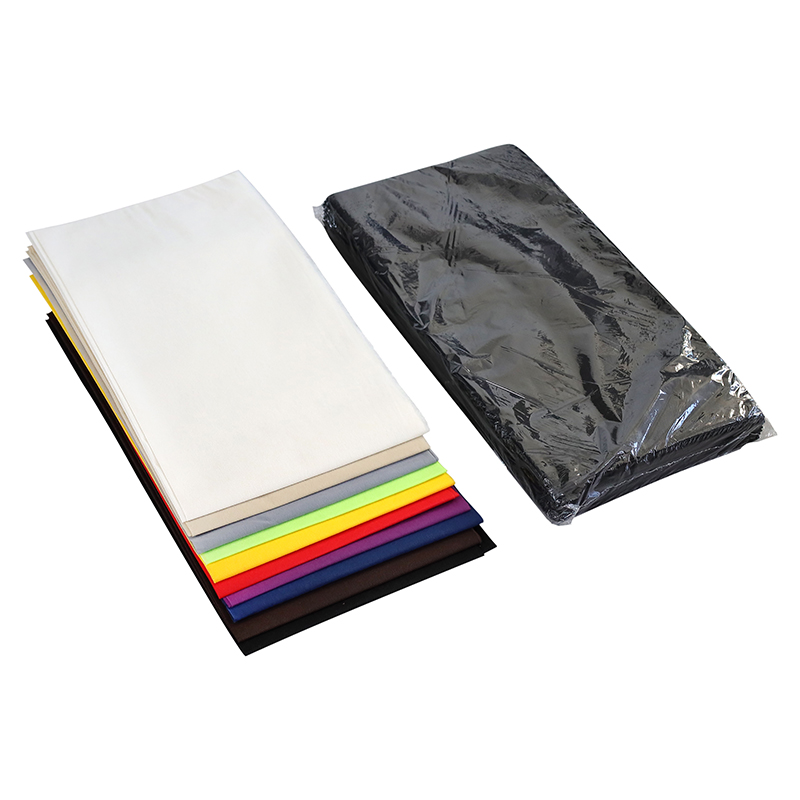 Nonwoven table cloth