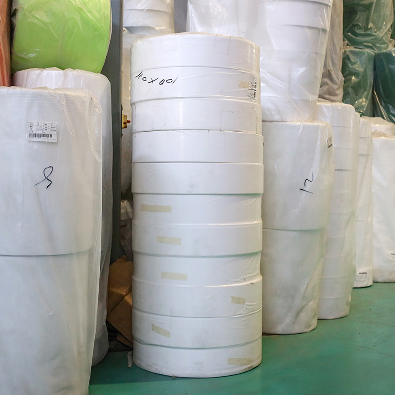 What are the differences between non-woven fabric and pure cotton fabric?